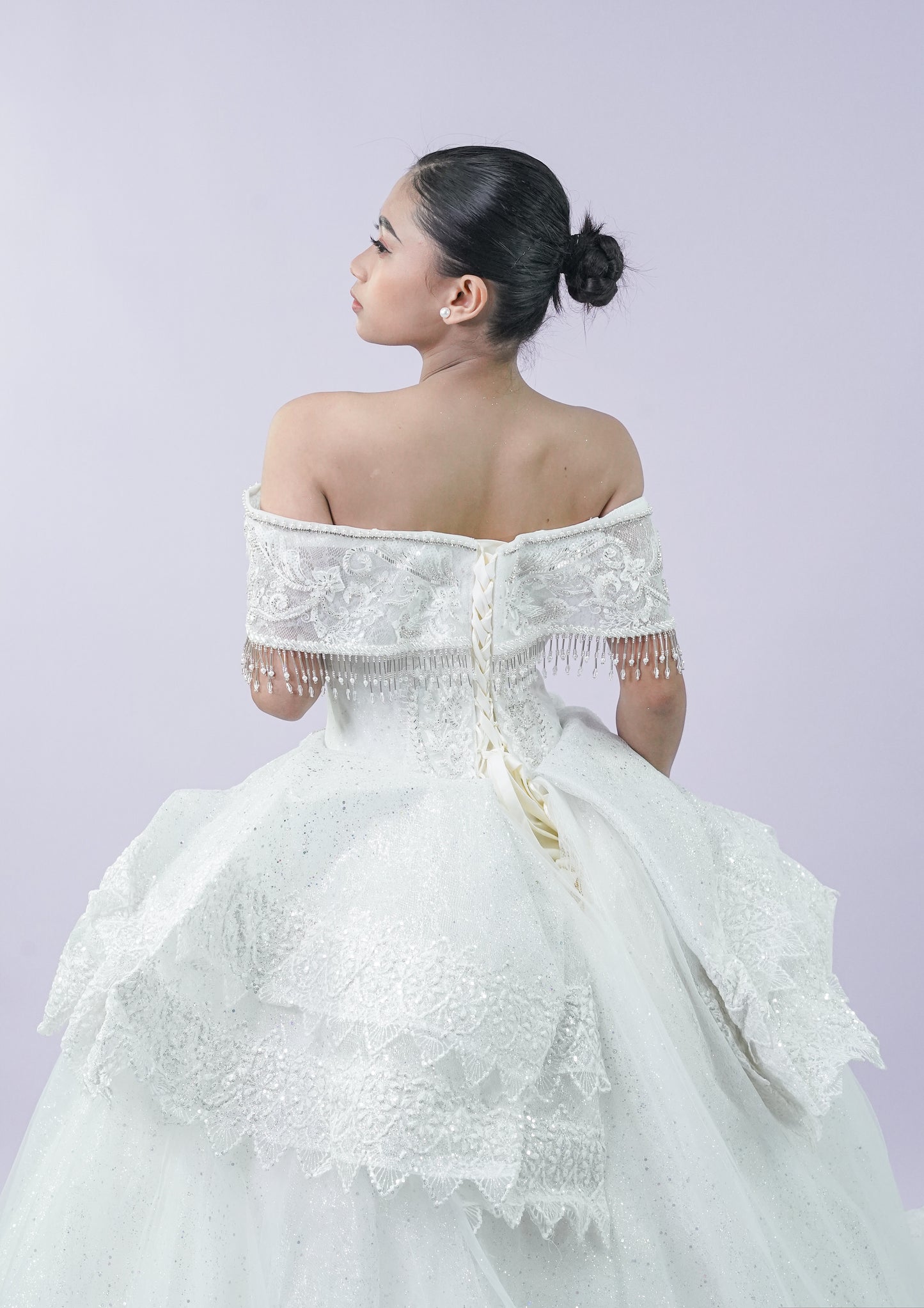 Off-Shoulder Regal Long Back Bridal Wedding Gown