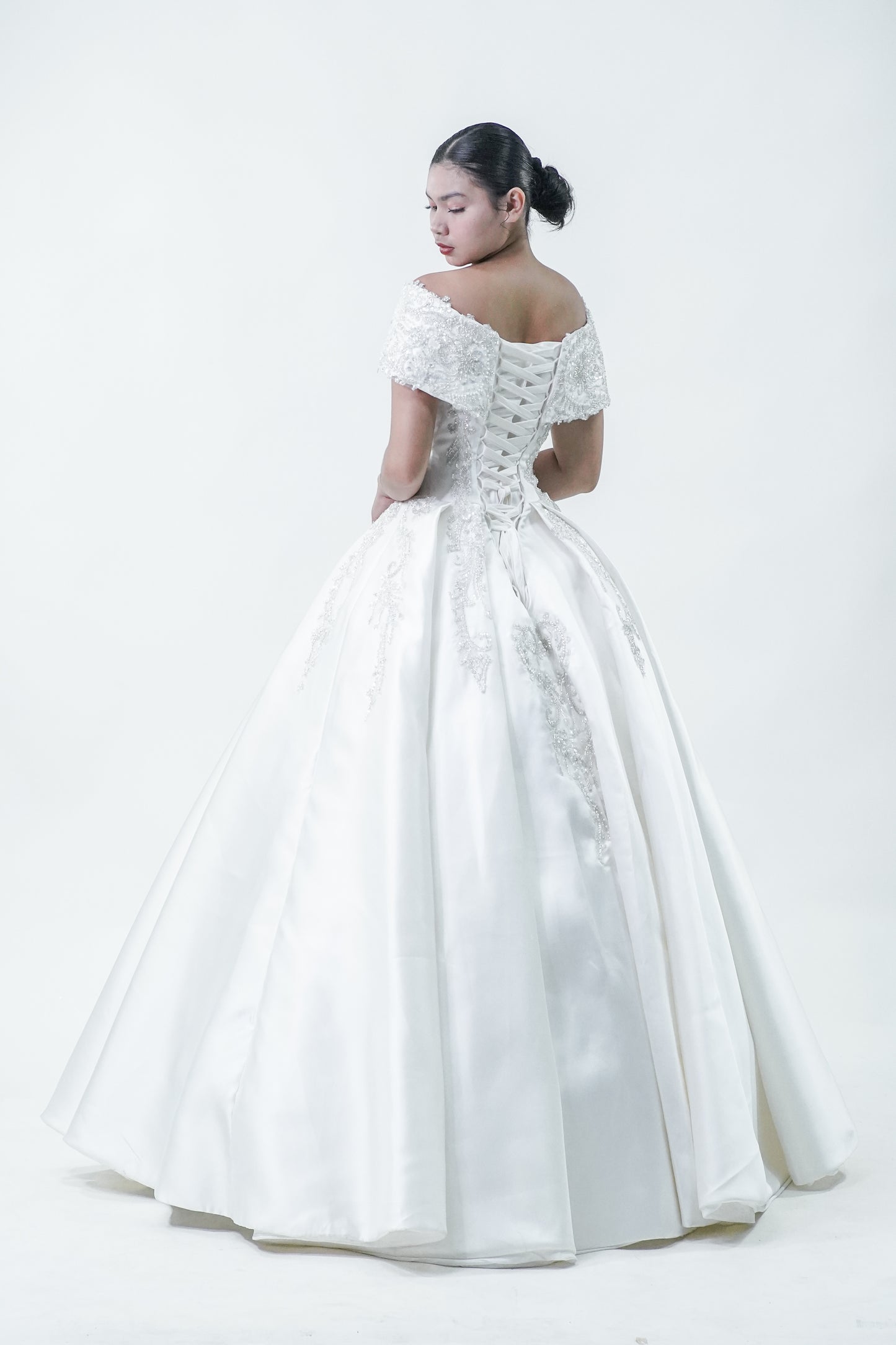Off-Shoulder Elegant Satin Wedding Bridal Gown