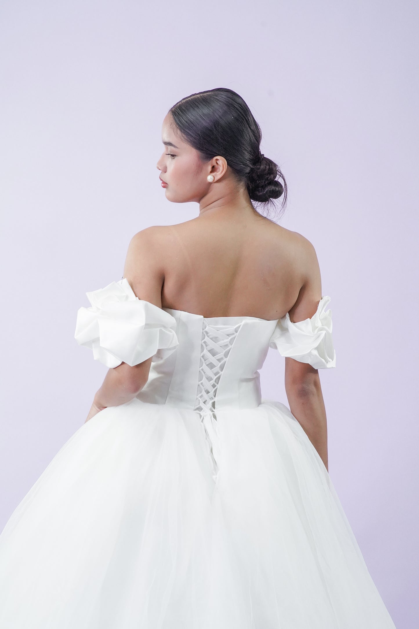 Simple Elegant Tule Wedding Bridal Gown