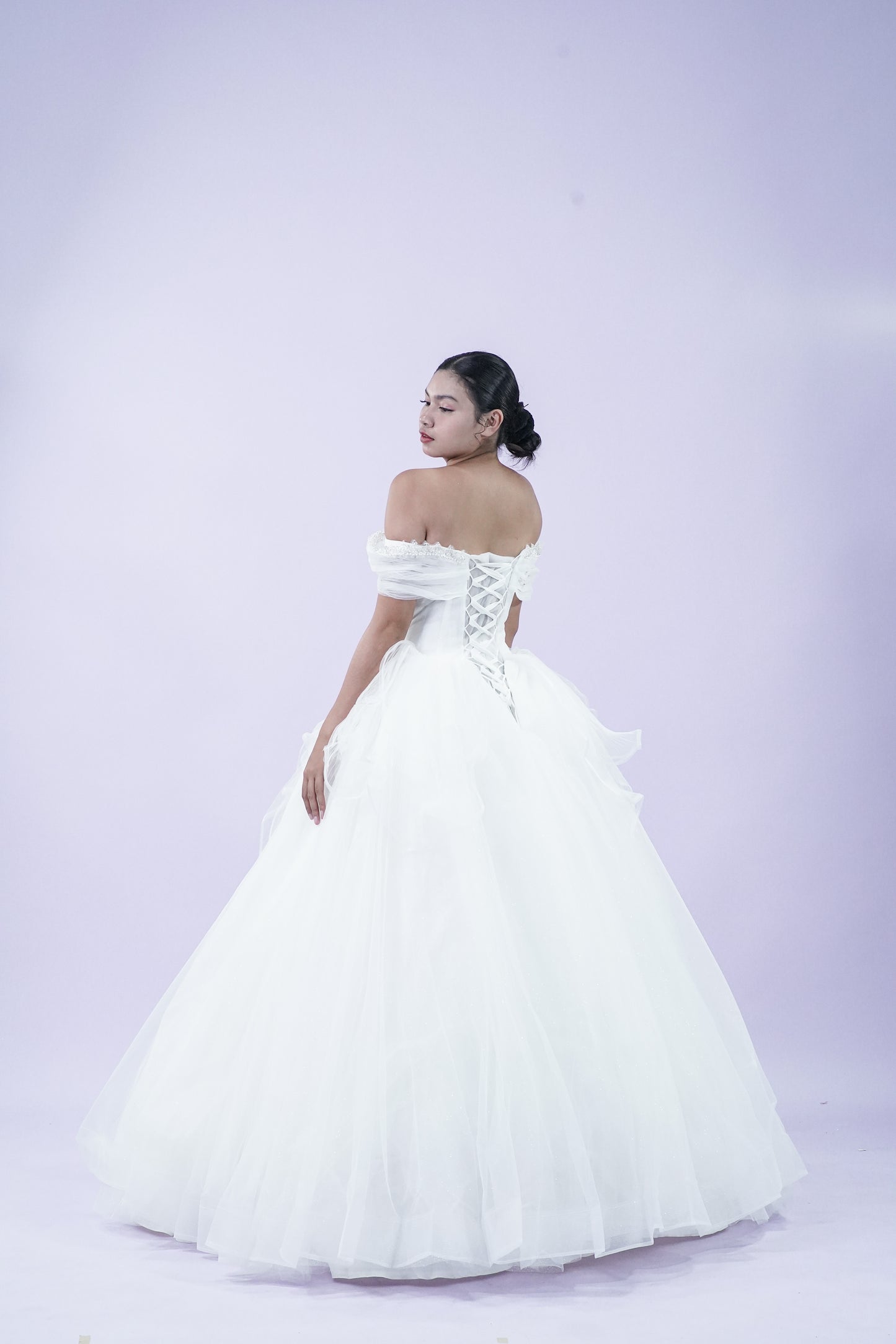 Off-Shoulder Tule Elegant Wedding Bridal Gown