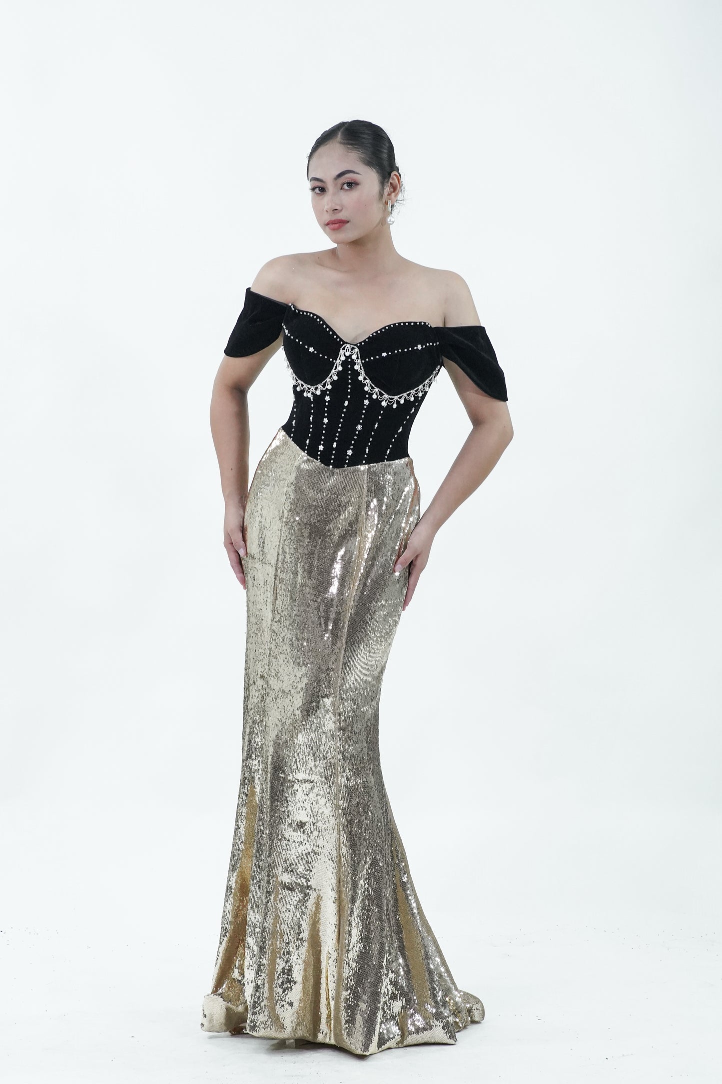 Elegant Gold Black Long Evening Gown