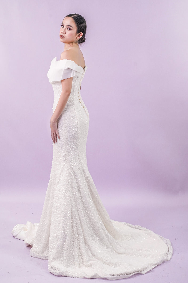 Off-Shoulder Mermaid Fishtail Long Bridal Wedding Gown - Noelle West Bridals