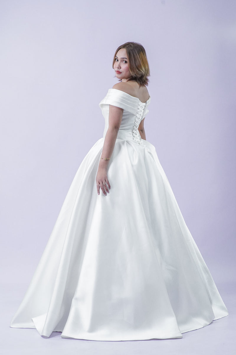 Simple Elegant Off-Shoulder Wedding Bridal Gown - Noelle West Bridals