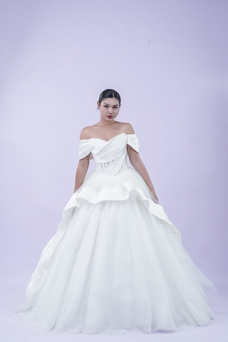 Off-Shoulder Elegant Simple Tule Wedding Bridal Gown - Noelle West Bridals