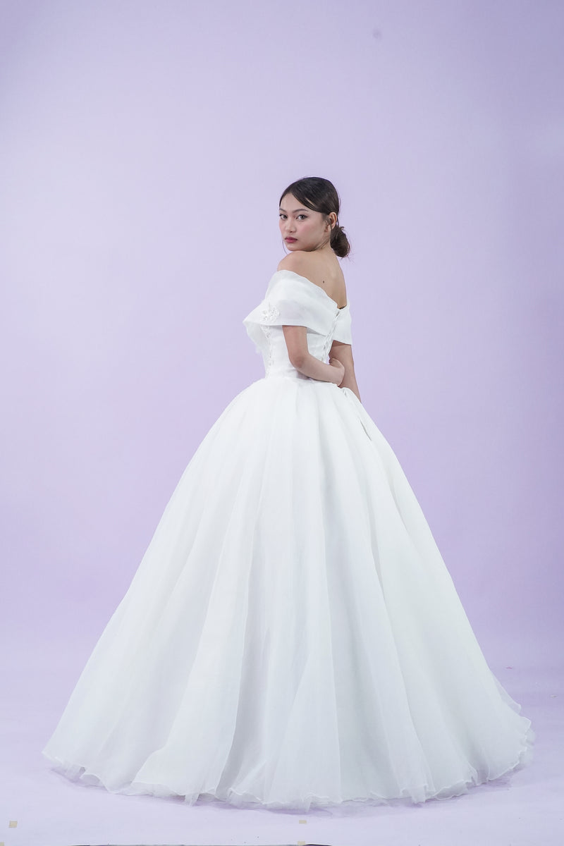 Off-Shoulder Simple Elegant Tule Wedding Bridal Gown - Noelle West Bridals