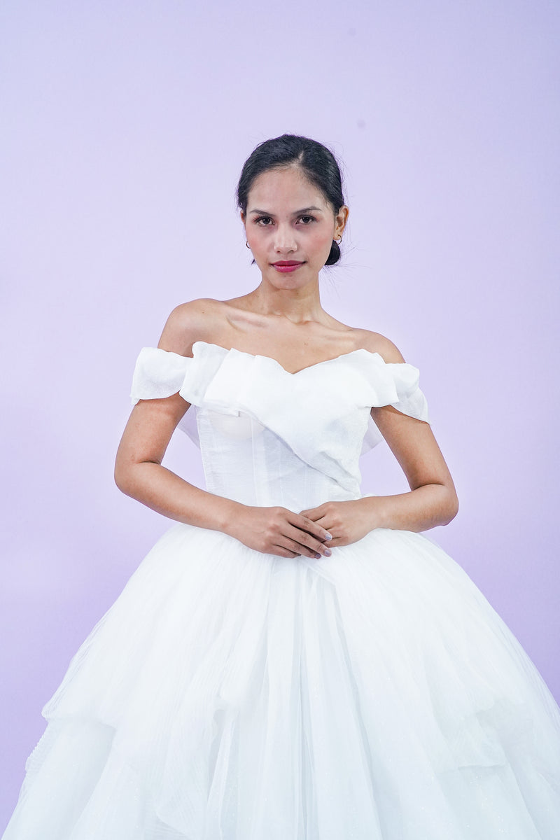 Off-Shoulder Plain Elegant Tule Wedding Bridal Gown - Noelle West Bridals