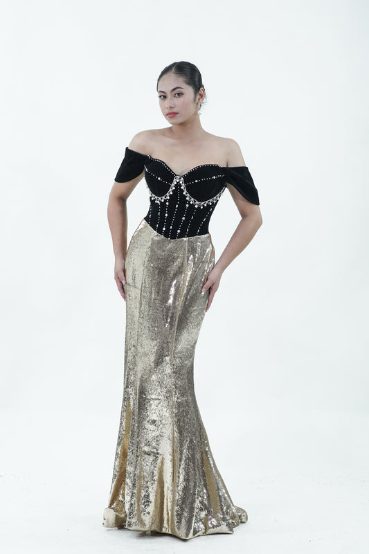 Elegant Gold Black Long Evening Gown